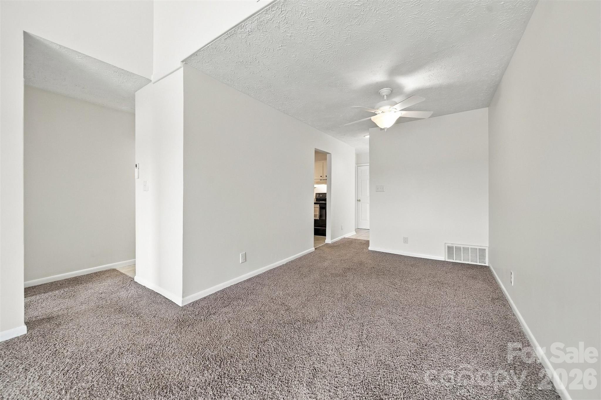 Condominium at 1050 21st Avenue NW, Hickory, photo 7 of 42