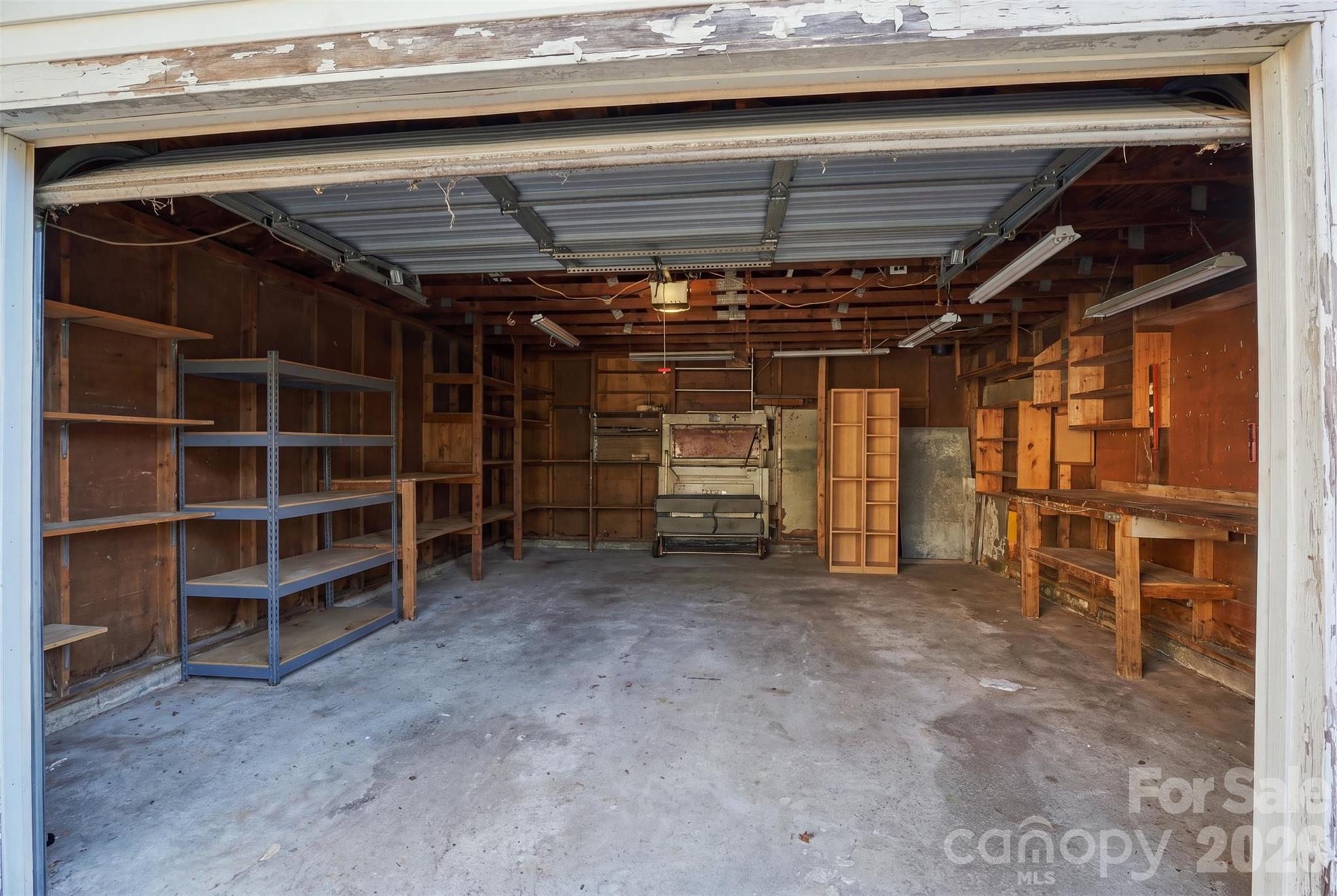 Single Family Residence at 7218 Lakeside Drive N, Charlotte, photo 28 of 30