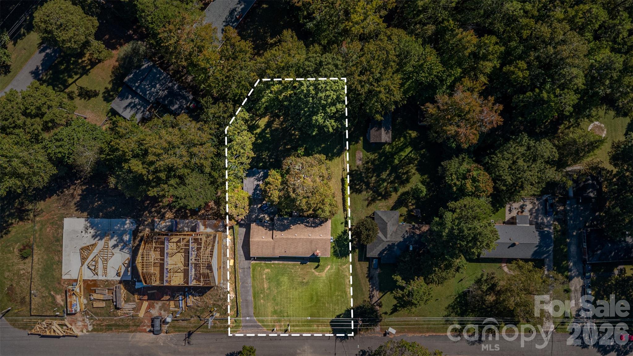 Single Family Residence at 7218 Lakeside Drive N, Charlotte, photo 30 of 30