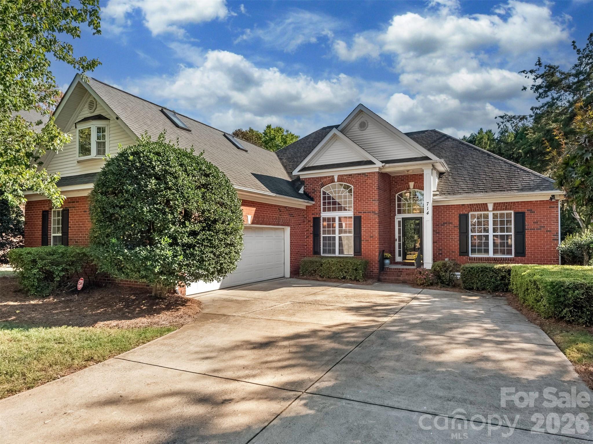 714 Corinthian Place