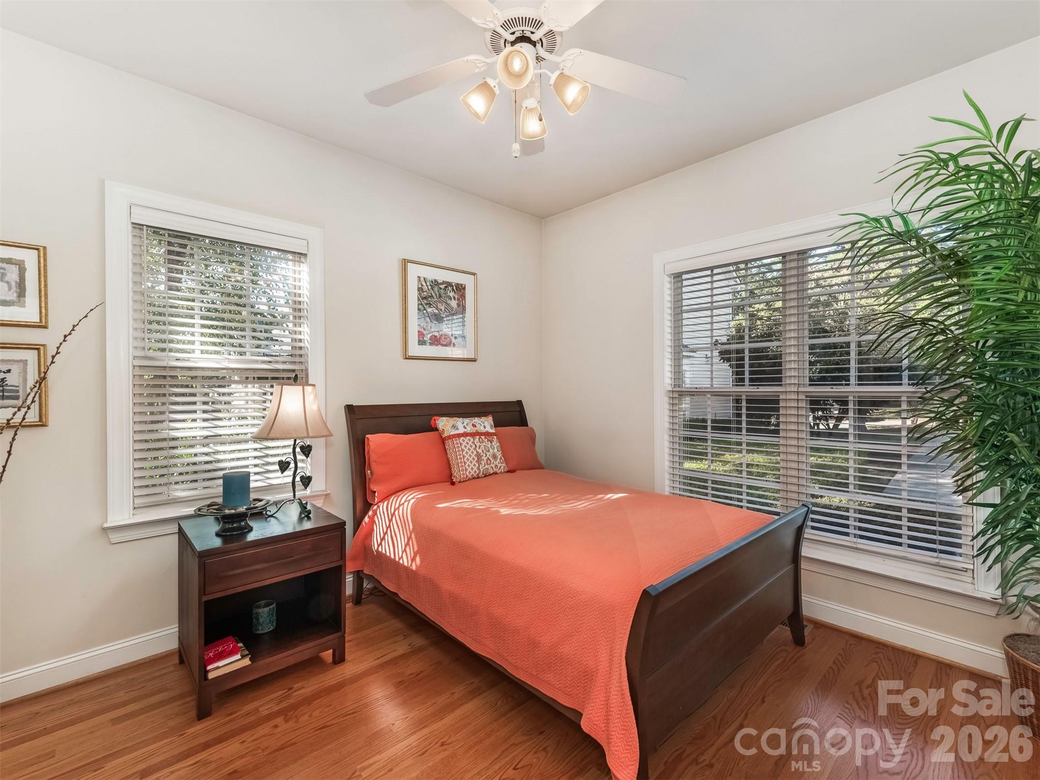 Downstairs secondary bedroom - 714 Corinthian Place, Charlotte