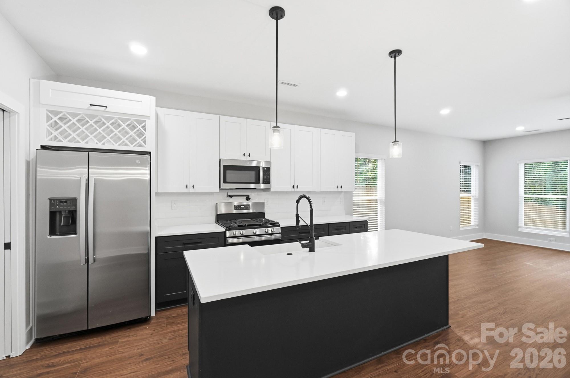 Townhouse at 3217 Credenza Road, Charlotte, photo 9 of 48