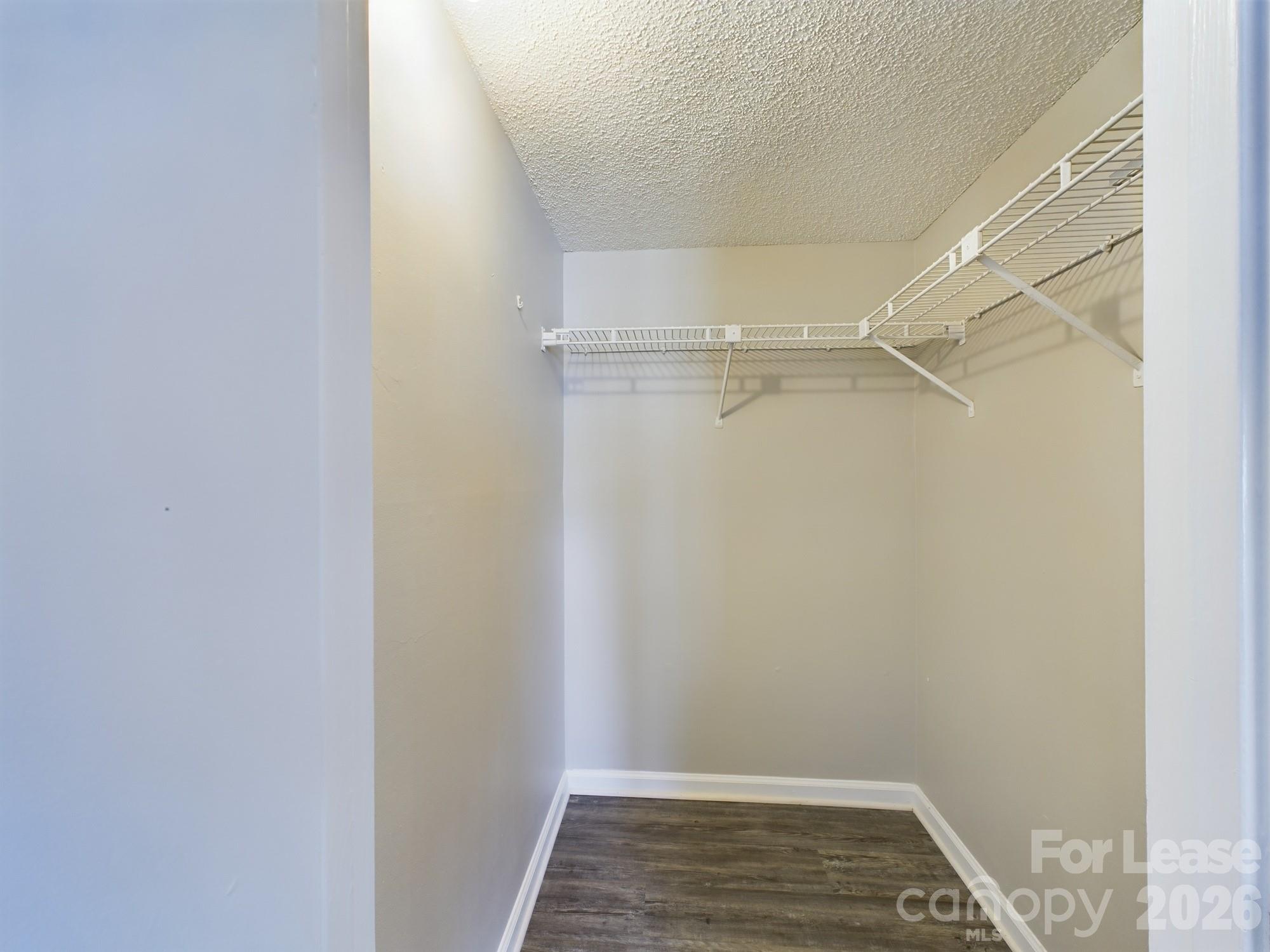 Apartment at 9511 Shannon green Drive, Charlotte, photo 15 of 21