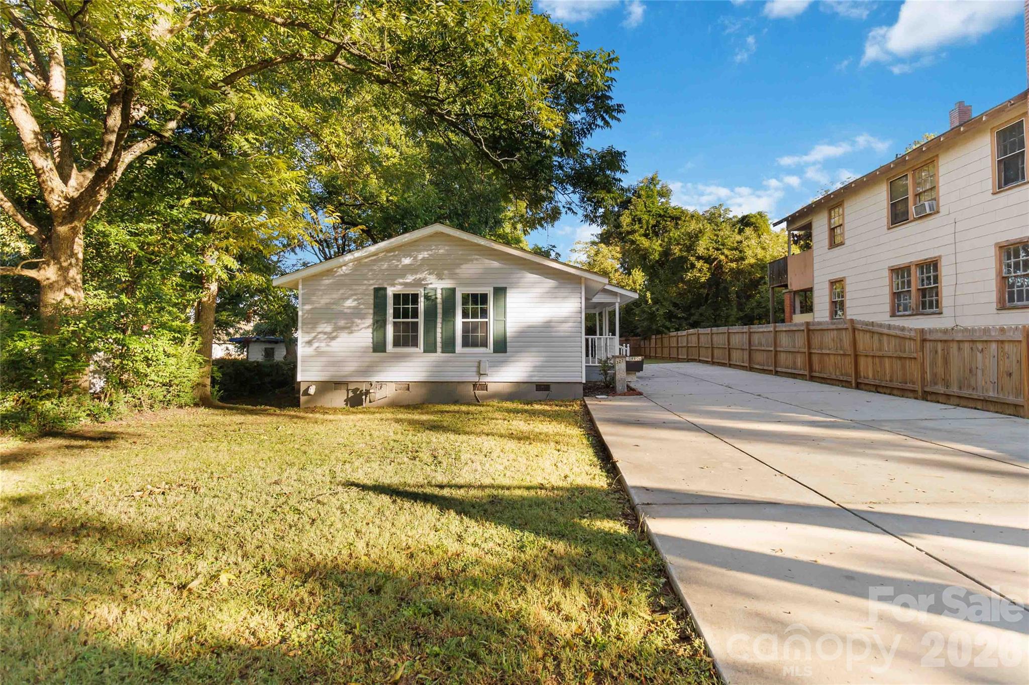Single Family Residence at 327 E Morrow Avenue, Monroe, photo 3 of 22