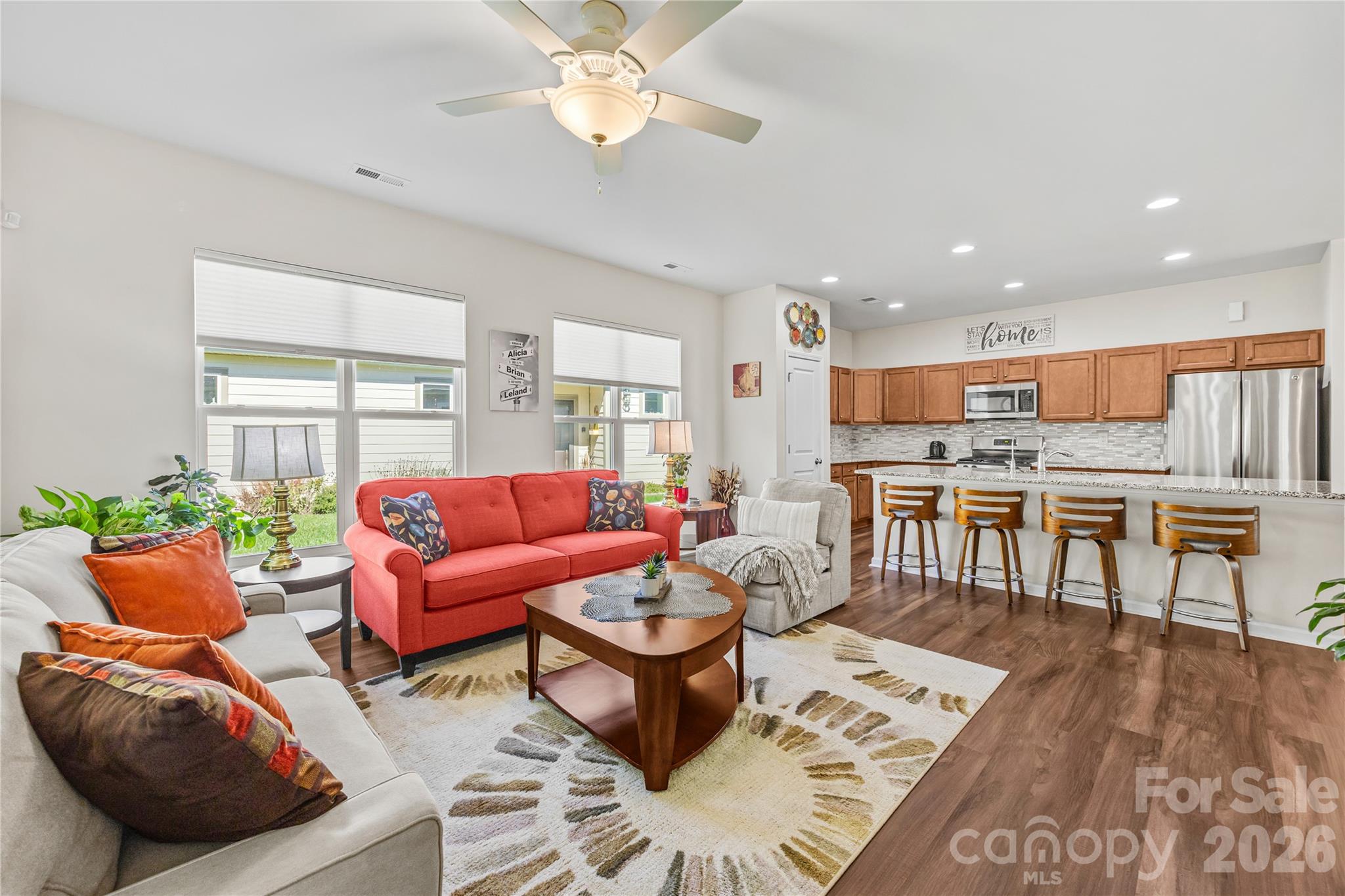 Single Family Residence at 264 Flat Rock Drive, Denver, photo 15 of 33