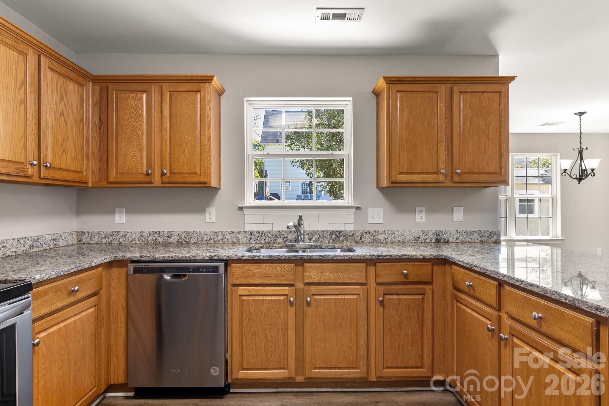 Single Family Residence at 175 Scanlon Road, Mooresville, photo 11 of 48