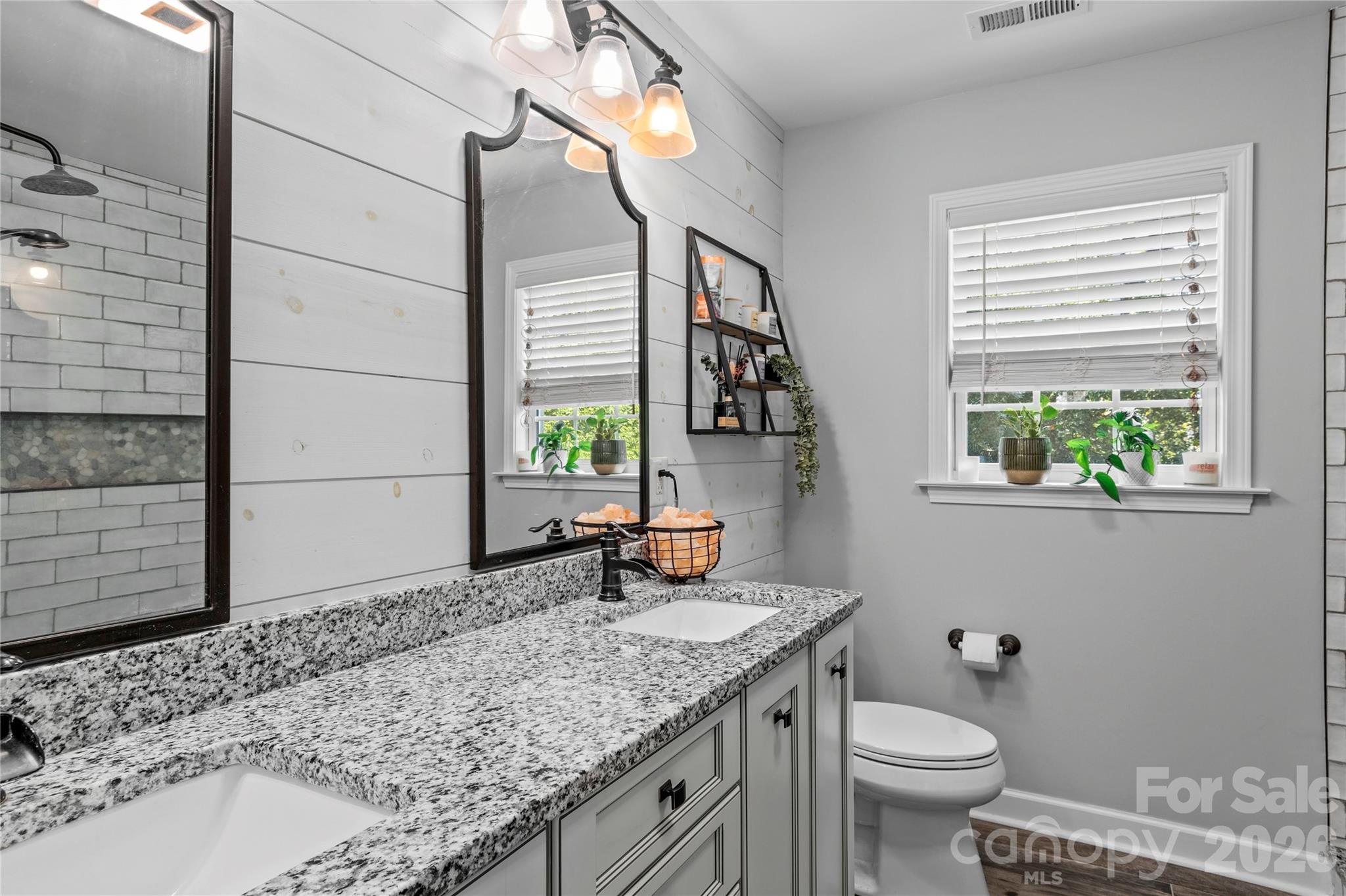 Single Family Residence at 5356 Graycliff Lane, Clemmons, photo 20 of 37