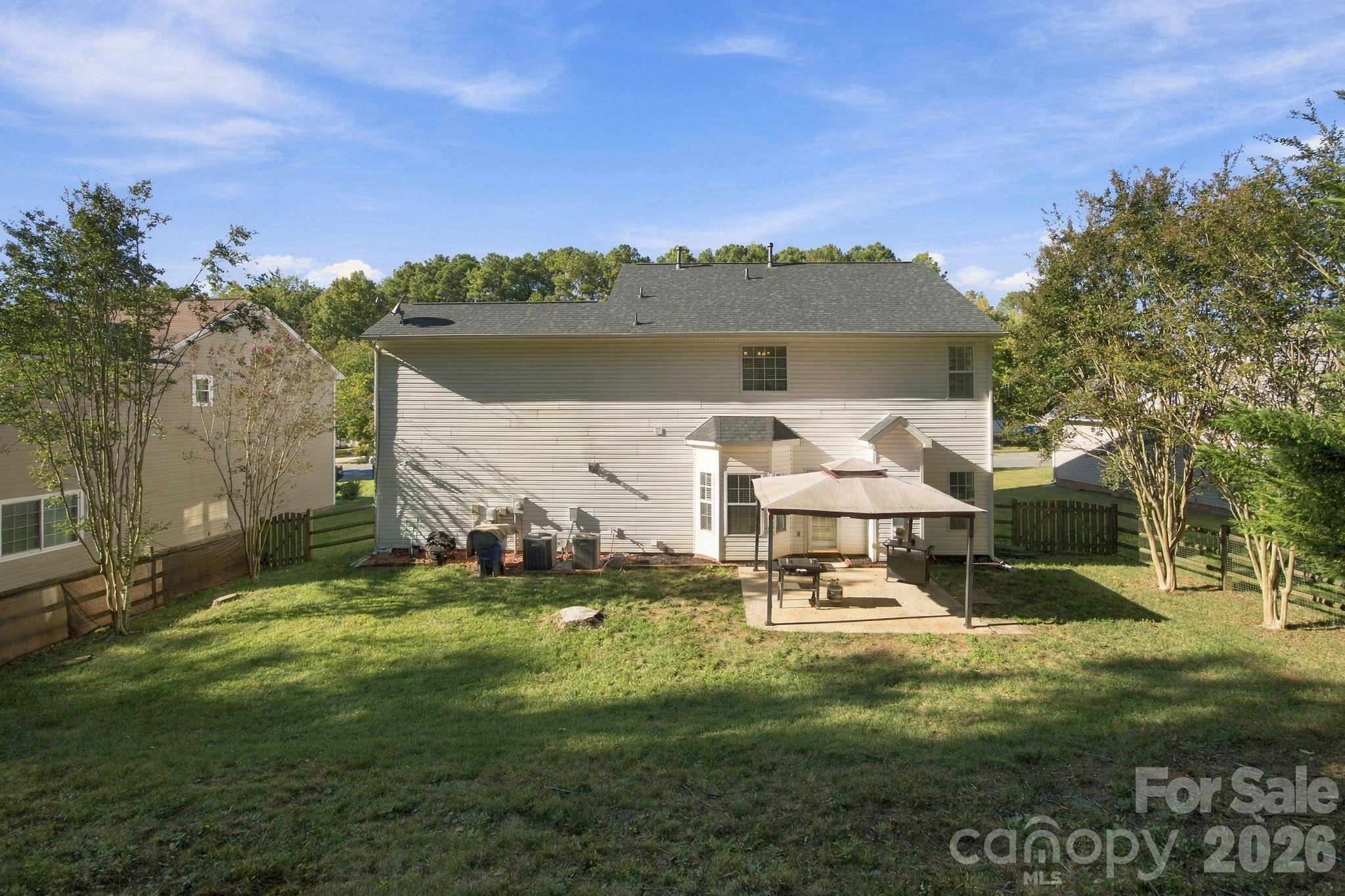 Single Family Residence at 6730 Reedy Creek Road, Charlotte, photo 29 of 48