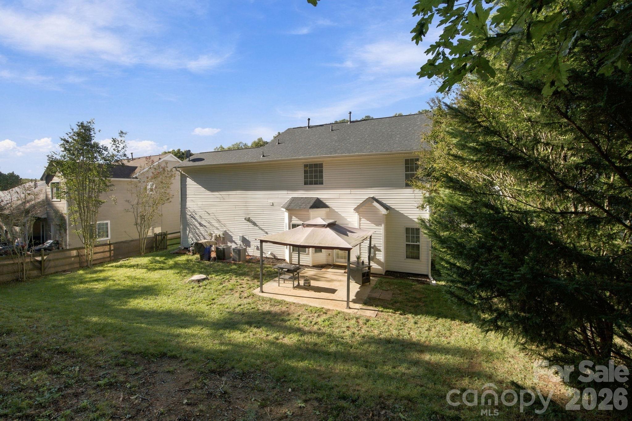 Single Family Residence at 6730 Reedy Creek Road, Charlotte, photo 31 of 48