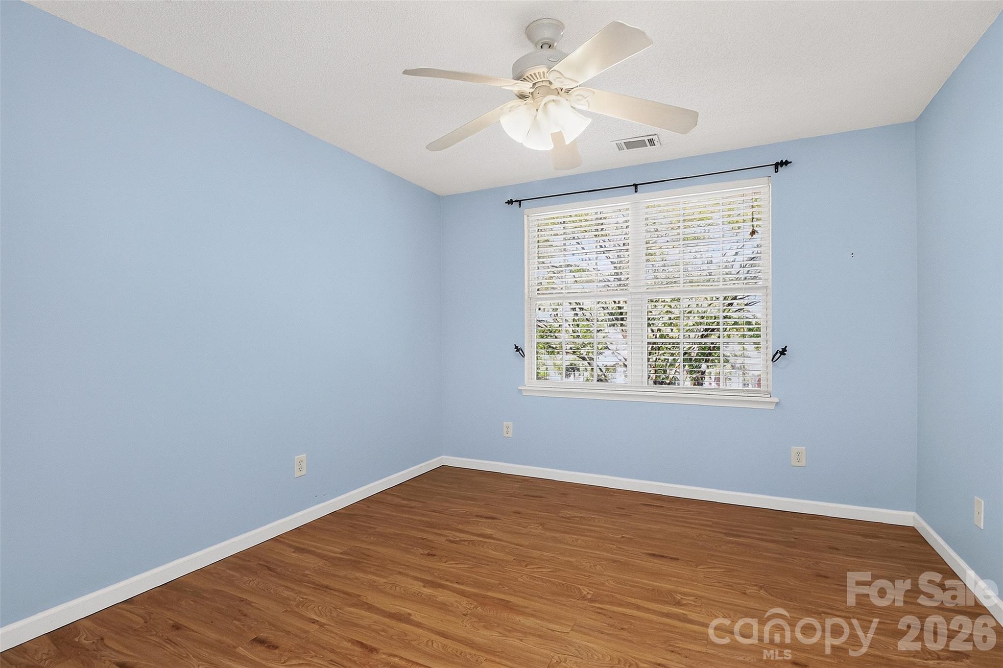 Townhouse at 16931 Greenlawn Hills Court, Charlotte, photo 14 of 34