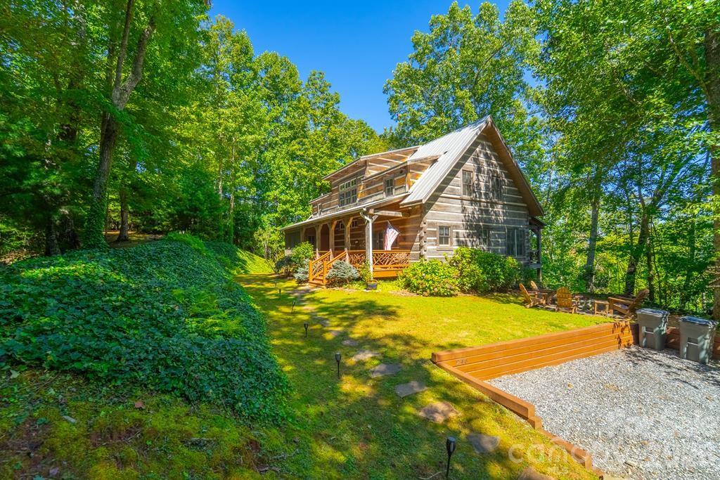 Single Family Residence at 246 Fiddle And A Bow Lane, Sylva, photo 4 of 47