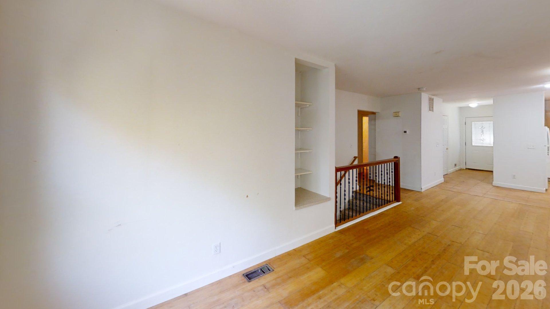 Condominium at 121 Merchant Street, Asheville, photo 12 of 45