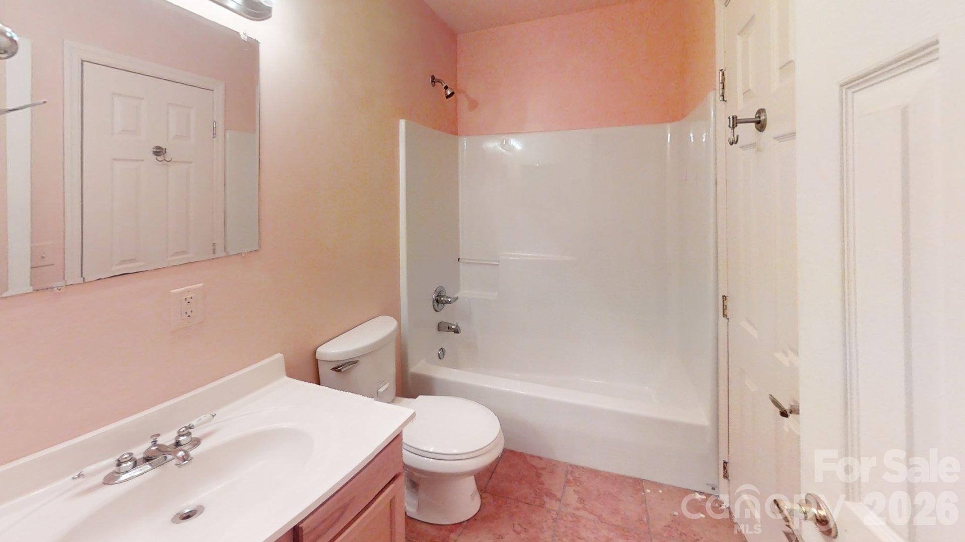 Condominium at 121 Merchant Street, Asheville, photo 24 of 45