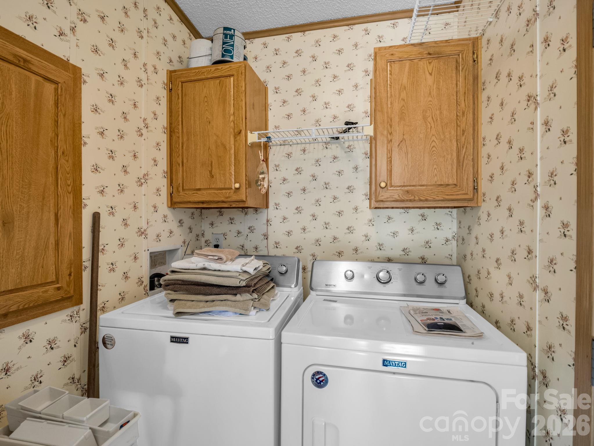 Single Family Residence at 528 Riverwind Drive, Hendersonville, photo 21 of 46