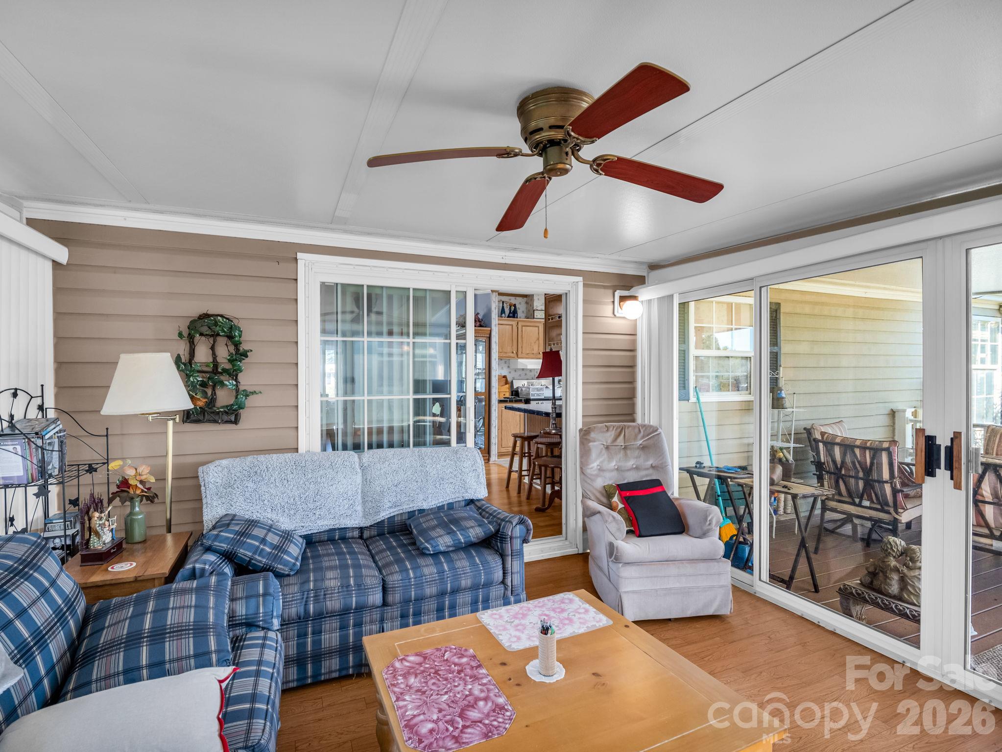 Single Family Residence at 528 Riverwind Drive, Hendersonville, photo 36 of 46