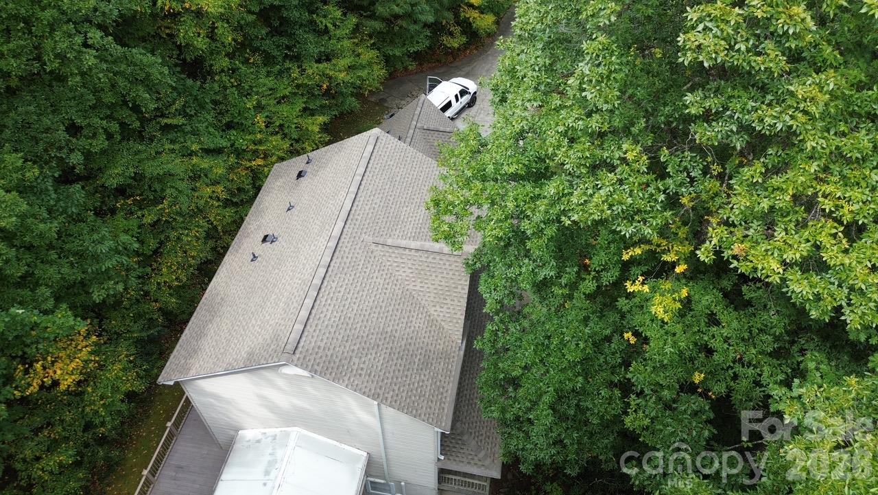 New roof and skylights! - 22 Great Aspen Way, Black Mountain