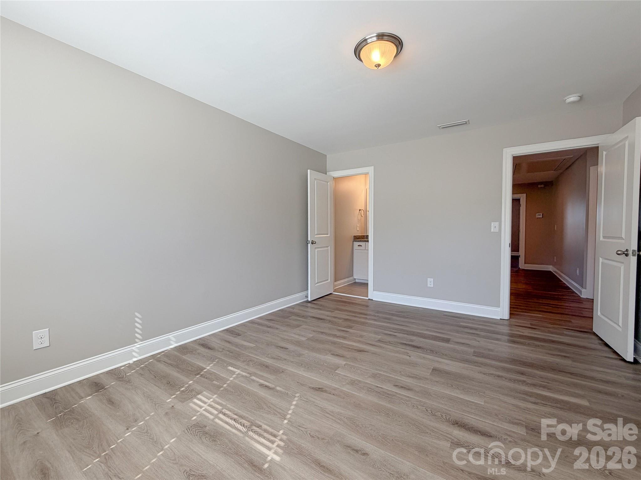 Single Family Residence at 162 Blueview Road, Mooresville, photo 25 of 44