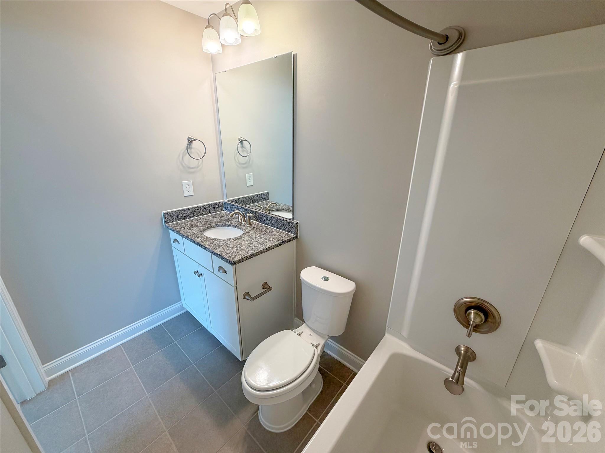 Single Family Residence at 162 Blueview Road, Mooresville, photo 27 of 44