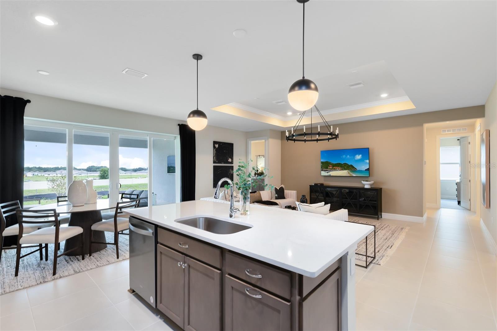 Model Home Design Only. Pictures and furnishings are for illustrative purposes only. Elevations, colors and options may vary. Furniture is for model home staging only.? - 3447 HAVEN SIDE ROAD, DAVENPORT