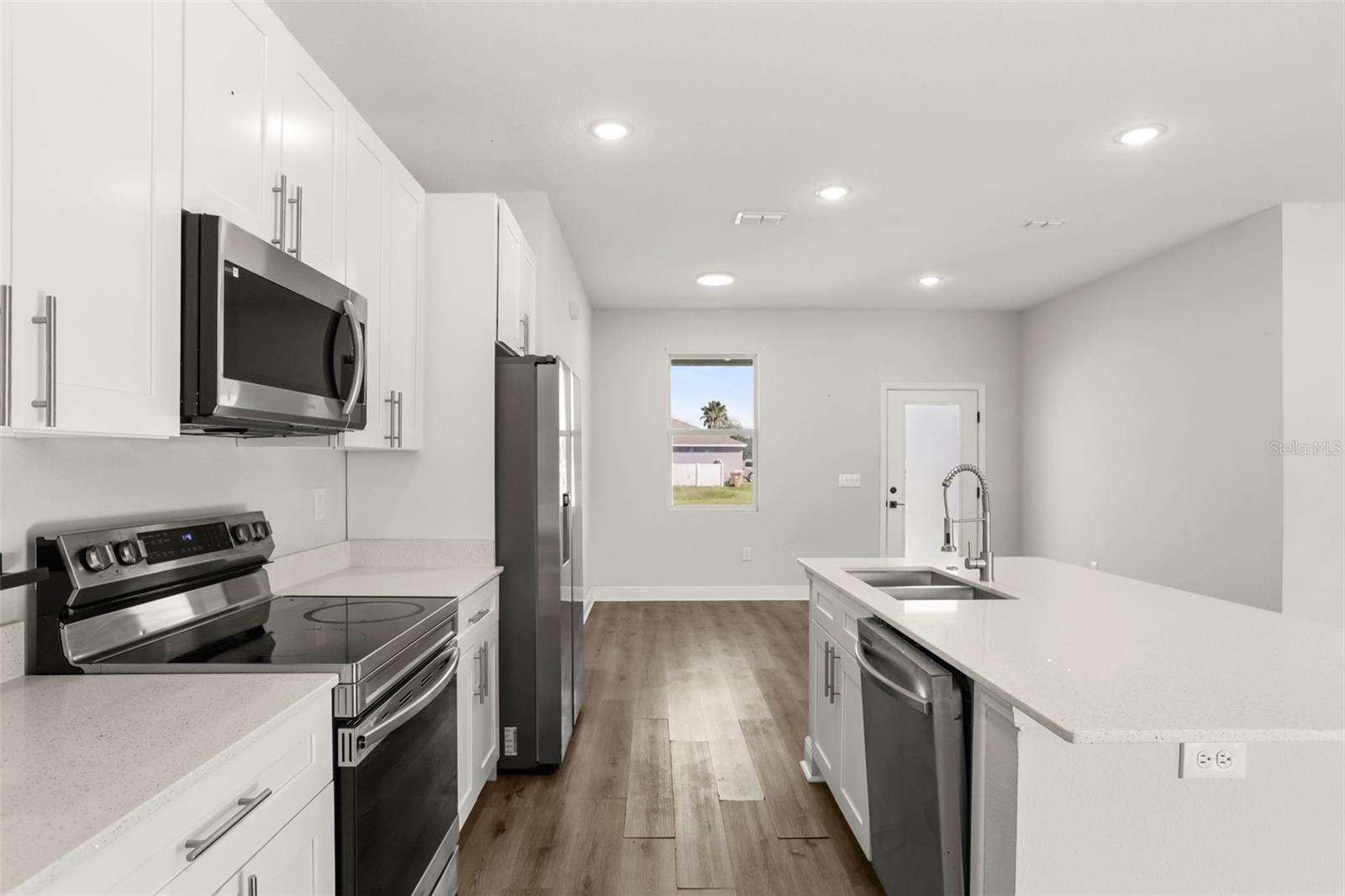 Kitchen - 1101 SAINT TROPEZ CT, KISSIMMEE
