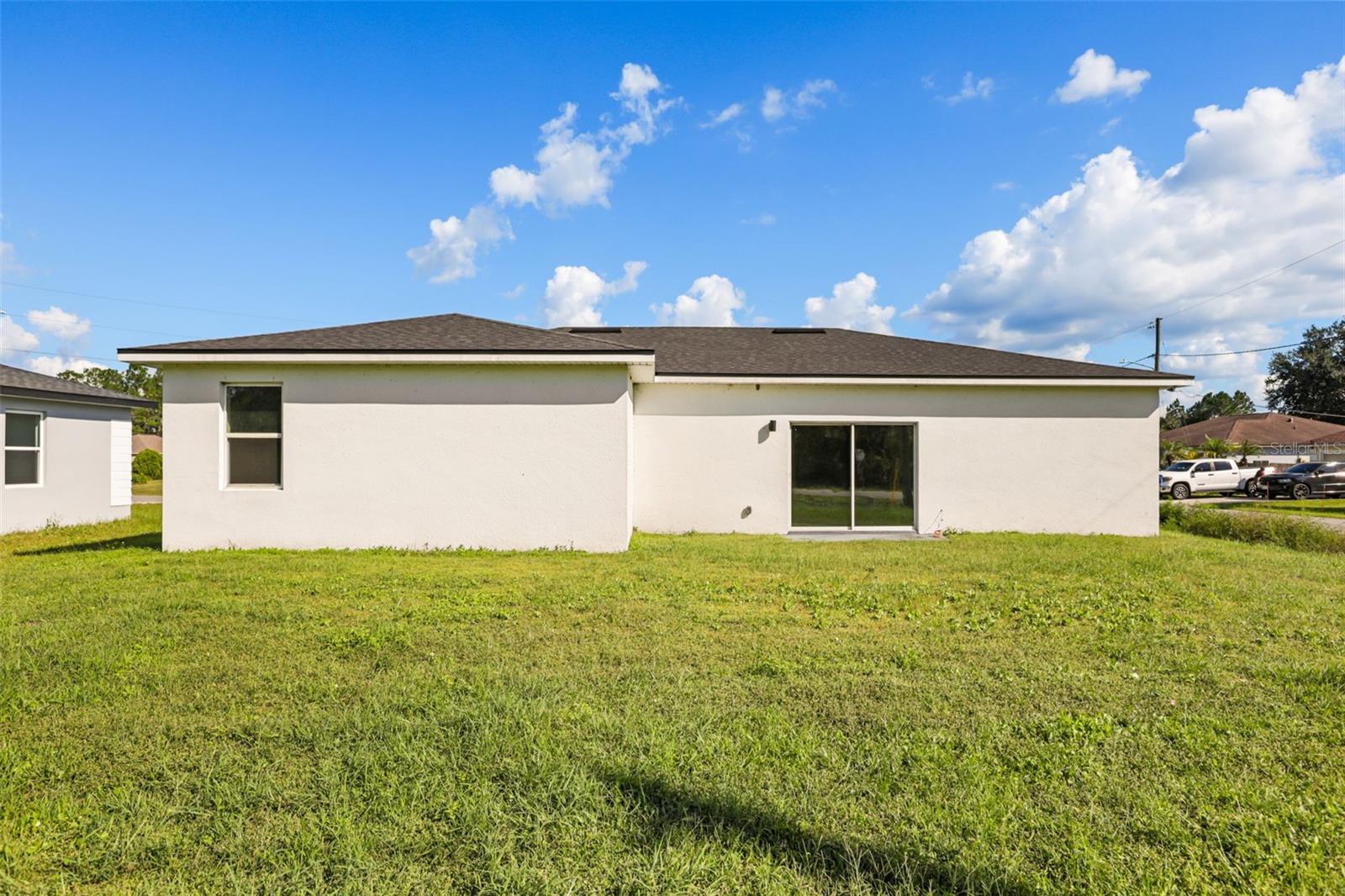 Spacious backyard - 1101 SAINT TROPEZ CT, KISSIMMEE
