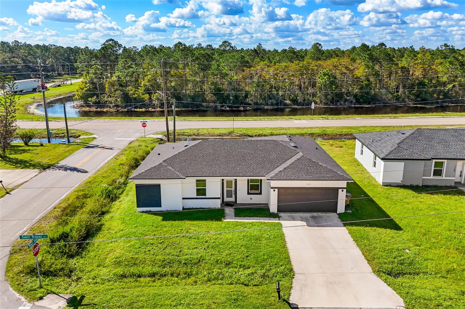 Welcome Home! - 1101 SAINT TROPEZ CT, KISSIMMEE