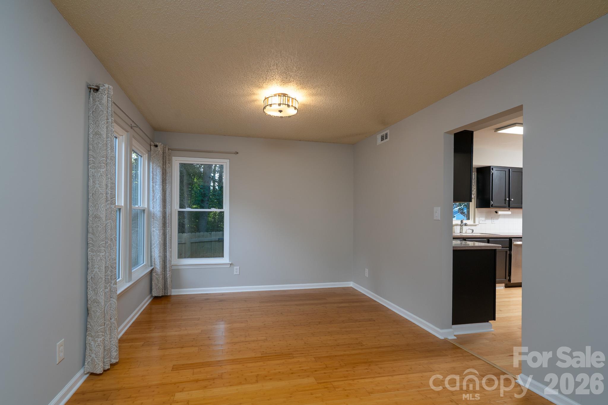 Single Family Residence at 5418 Groveton Court, Charlotte, photo 16 of 43
