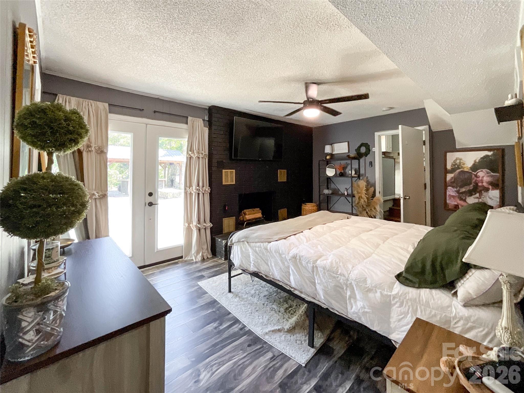 Single Family Residence at 4807 Lancaster Highway, Monroe, photo 4 of 45