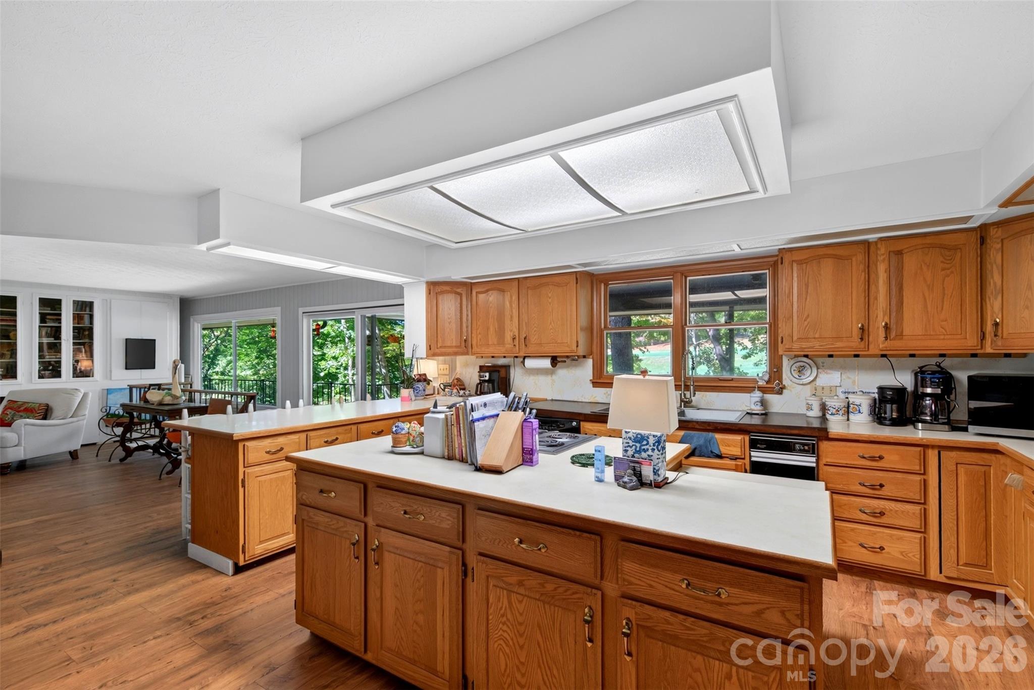 Kitchen - 180 Divot Drive, Canton