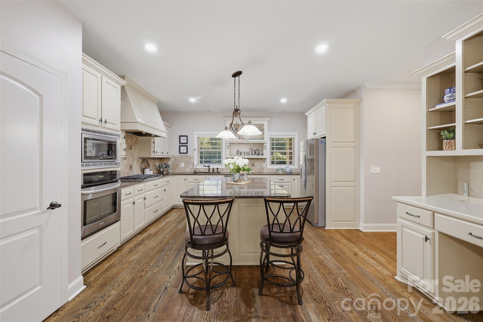 Single Family Residence at 1163 Willow Creek Drive, Newton, photo 12 of 45