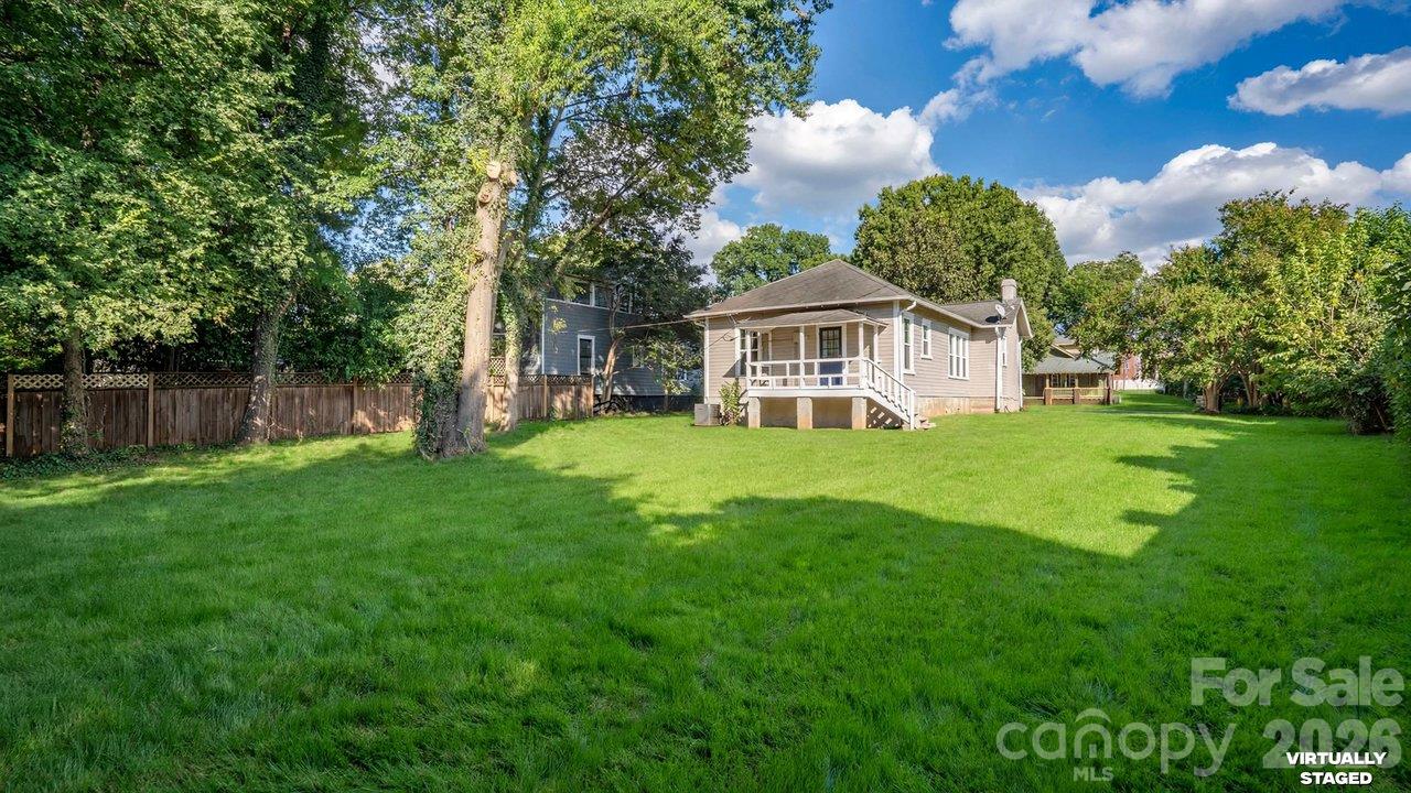Single Family Residence at 605 Oakland Avenue, Charlotte, photo 21 of 24