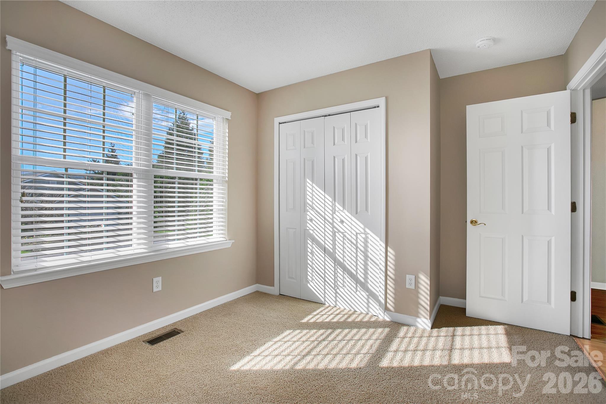 Single Family Residence at 88 E Danbury Lane, Brevard, photo 11 of 48