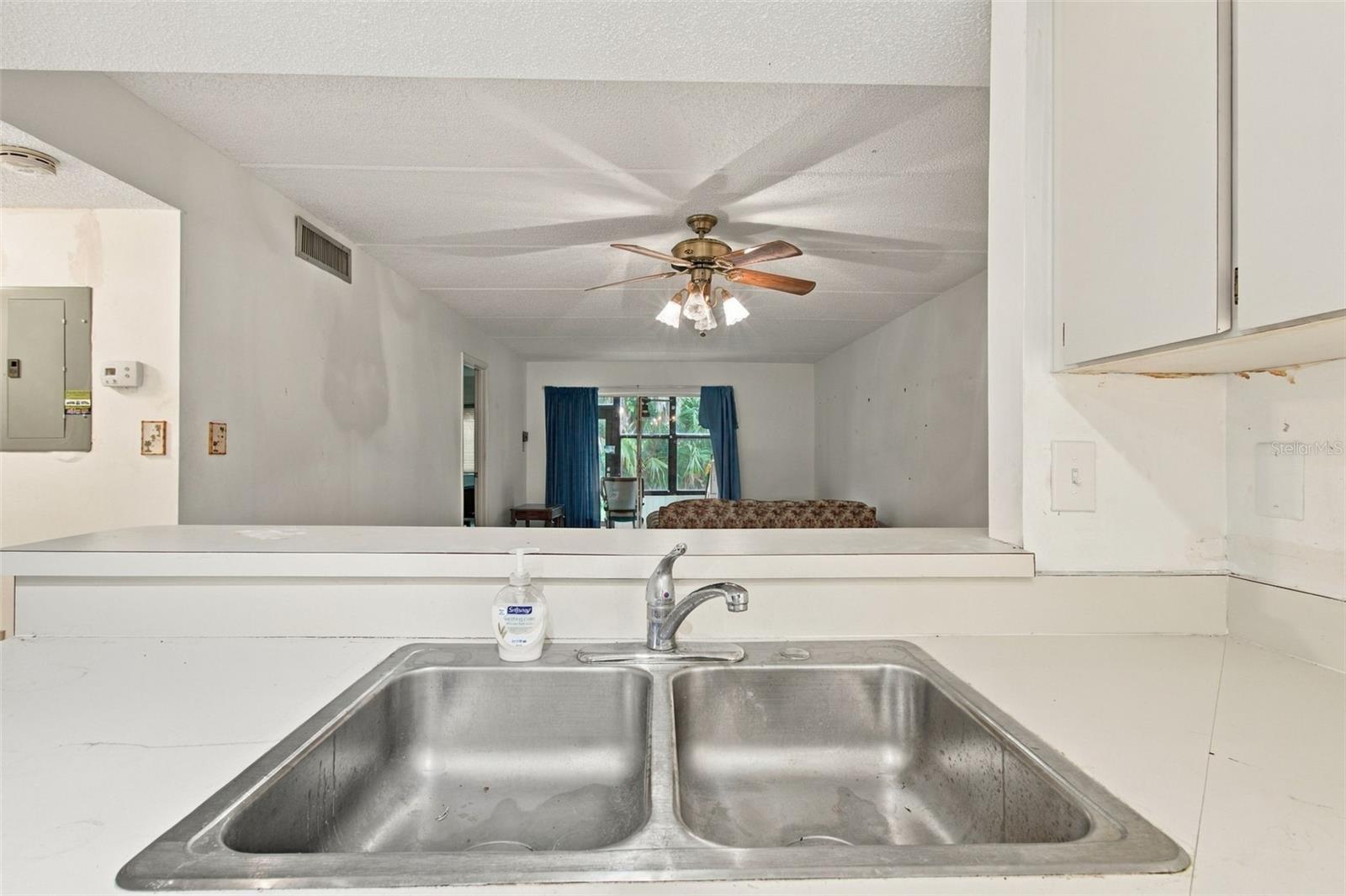 Condominium at 131 CYPRESS LN #131, OLDSMAR, photo 23 of 77
