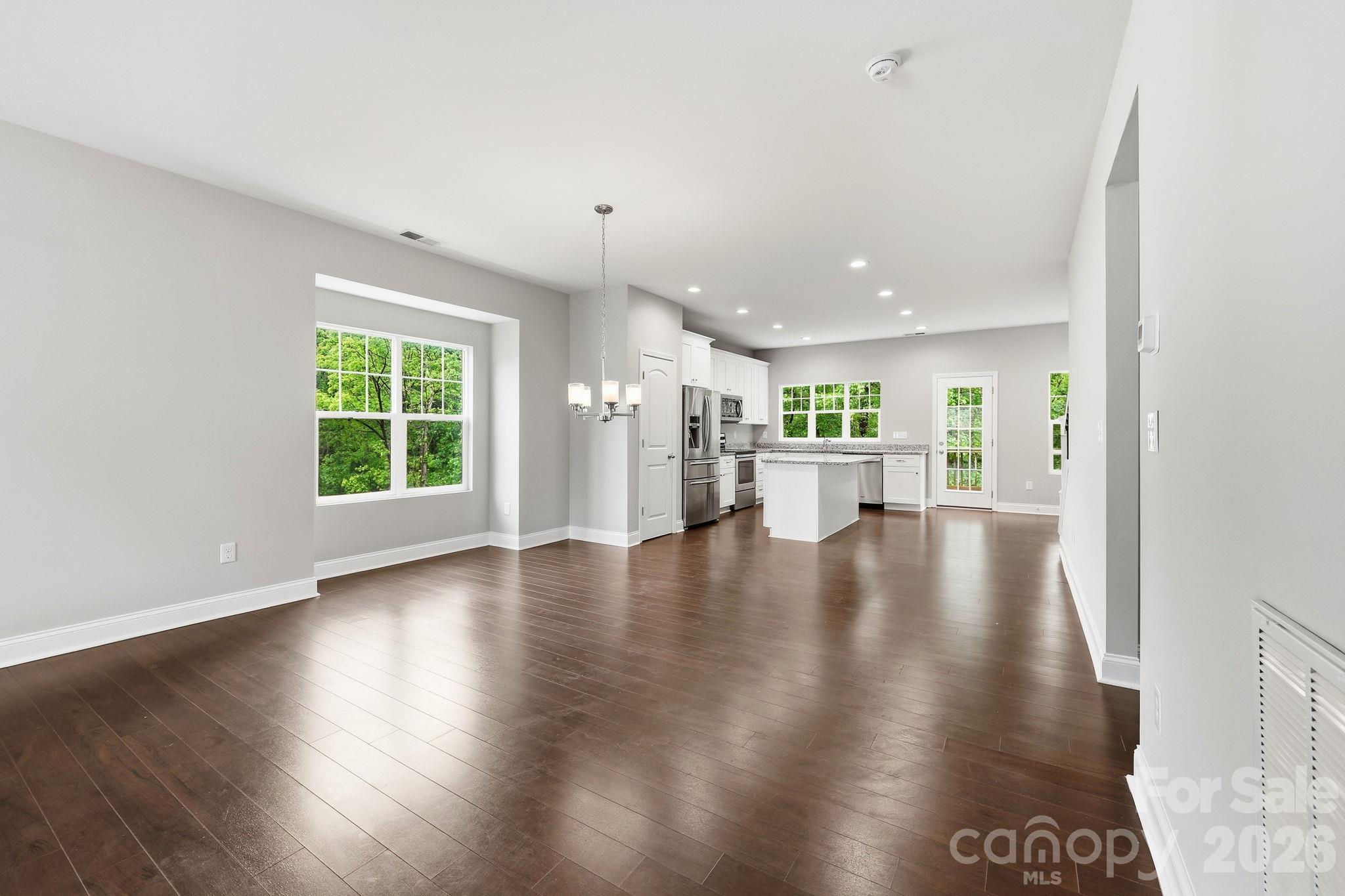 Single Family Residence at 8207 Dumphries Drive, Huntersville, photo 9 of 40
