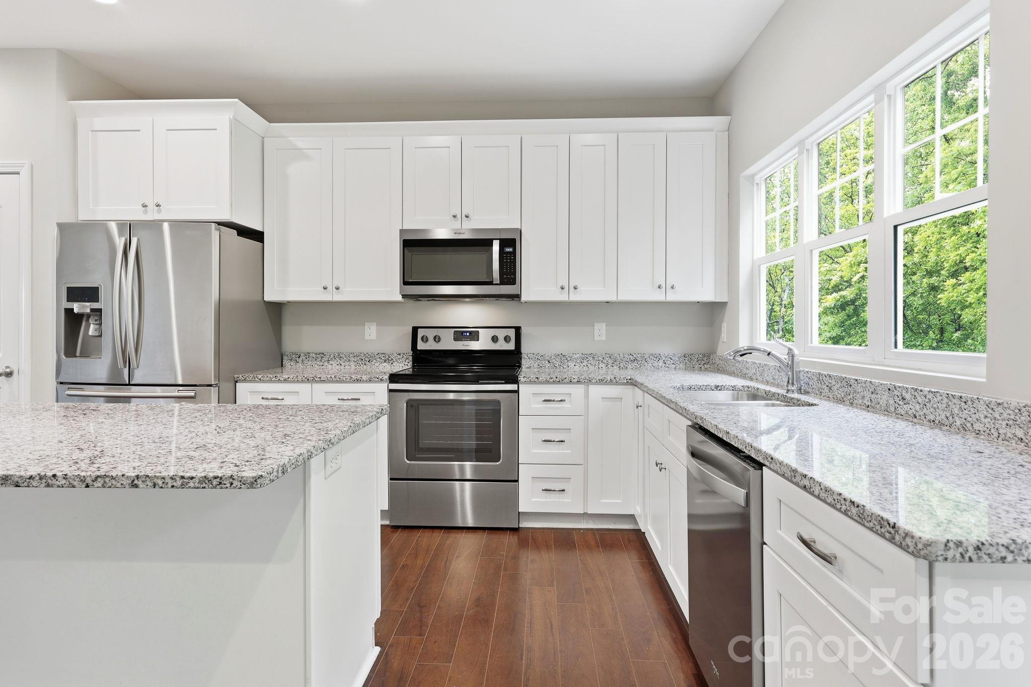 Single Family Residence at 8207 Dumphries Drive, Huntersville, photo 11 of 40