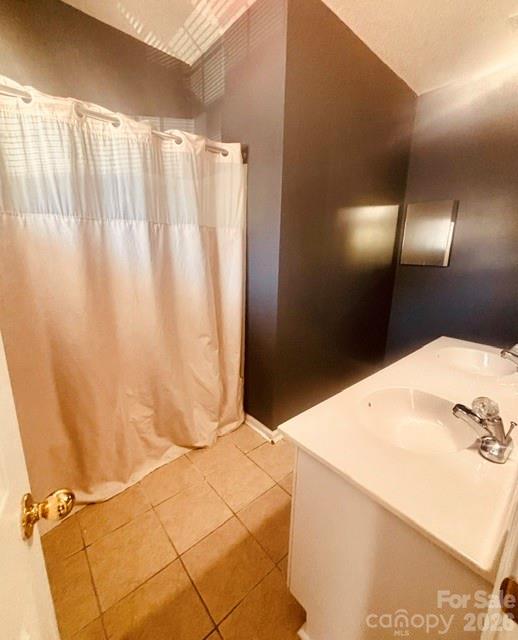 Townhouse at 6376 Mallard View Lane, Charlotte, photo 13 of 21