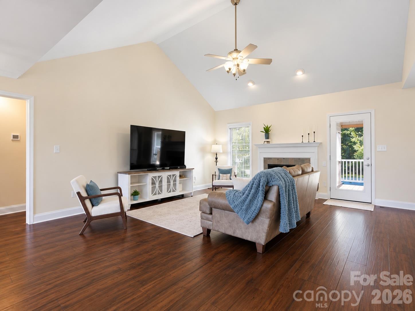 Single Family Residence at 5100 Basswood Drive, Concord, photo 5 of 33