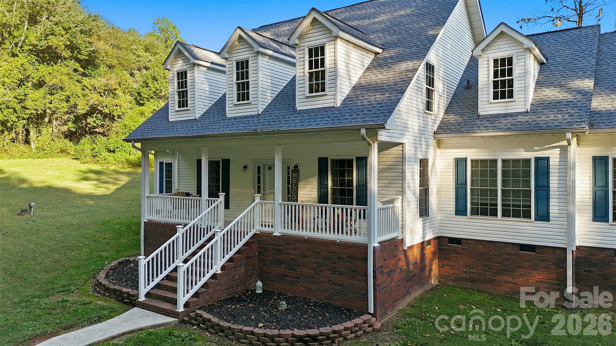 Single Family Residence at 151 Robertson Drive, Taylorsville, photo 3 of 43