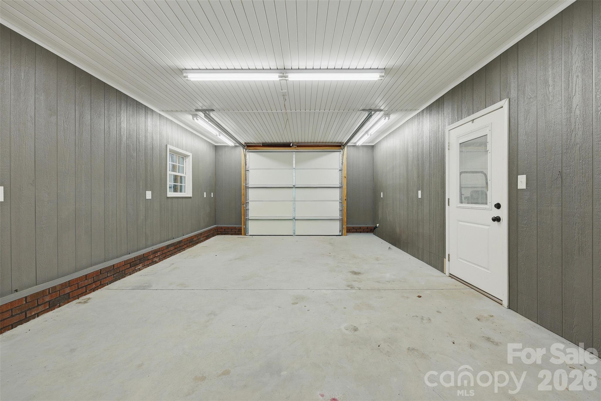Workshop - 151 Robertson Drive, Taylorsville