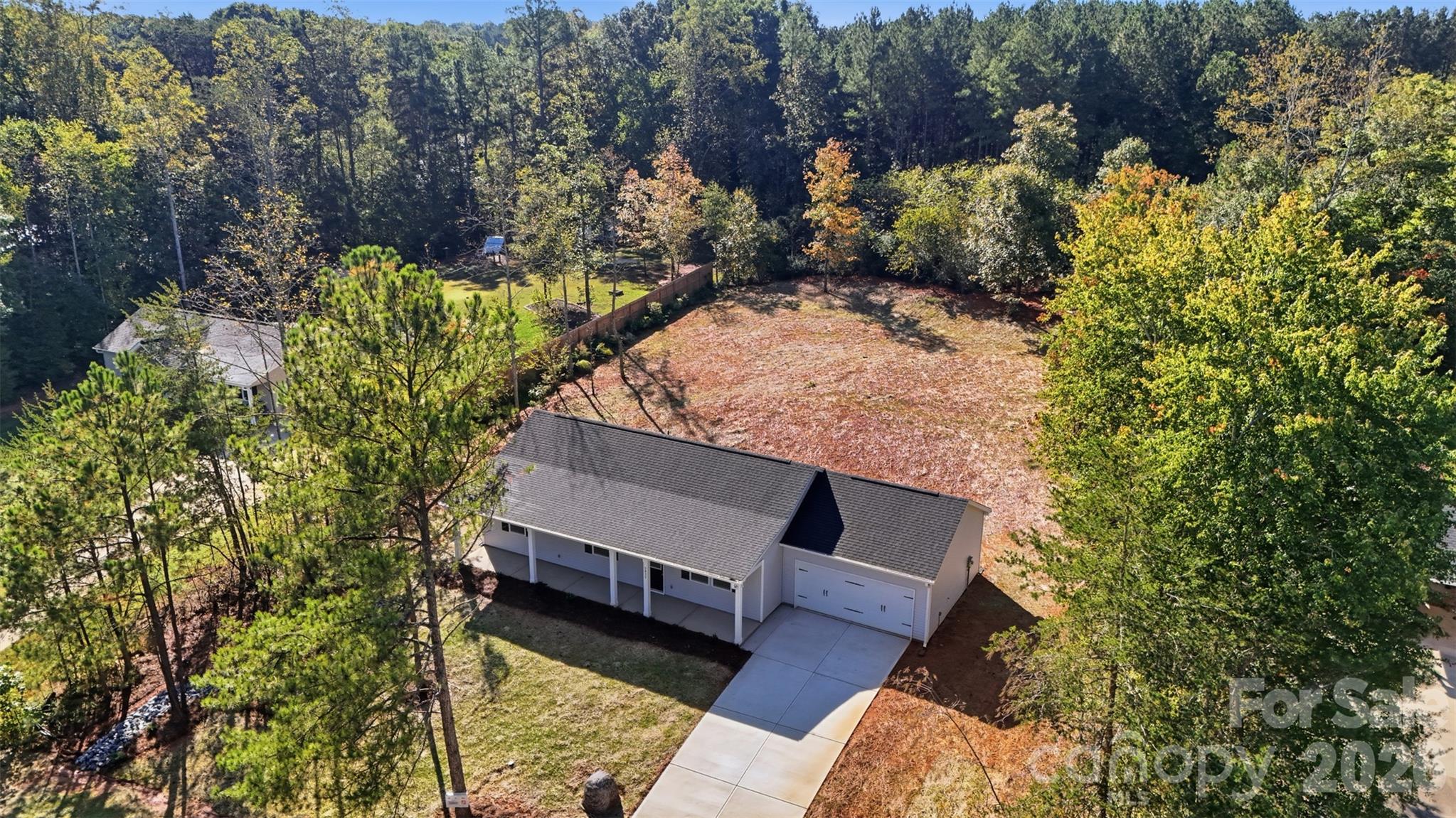 Single Family Residence at 2935 Heavners Farm Court, Lincolnton, photo 7 of 25