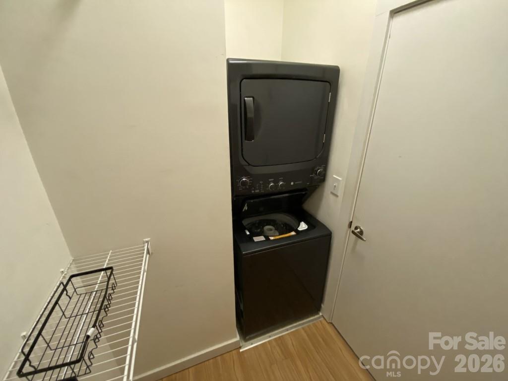Condominium at 525 E 6th Street, Charlotte, photo 9 of 9