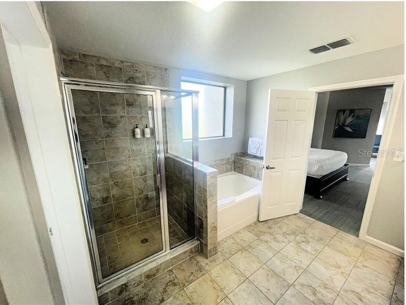 Primary Bath - 14501 GROVE RESORT AVE #1622, WINTER GARDEN