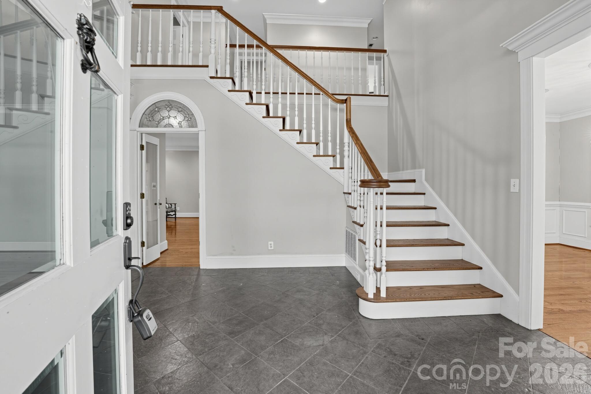 Single Family Residence at 1933 Tara Trail, Lancaster, photo 15 of 48