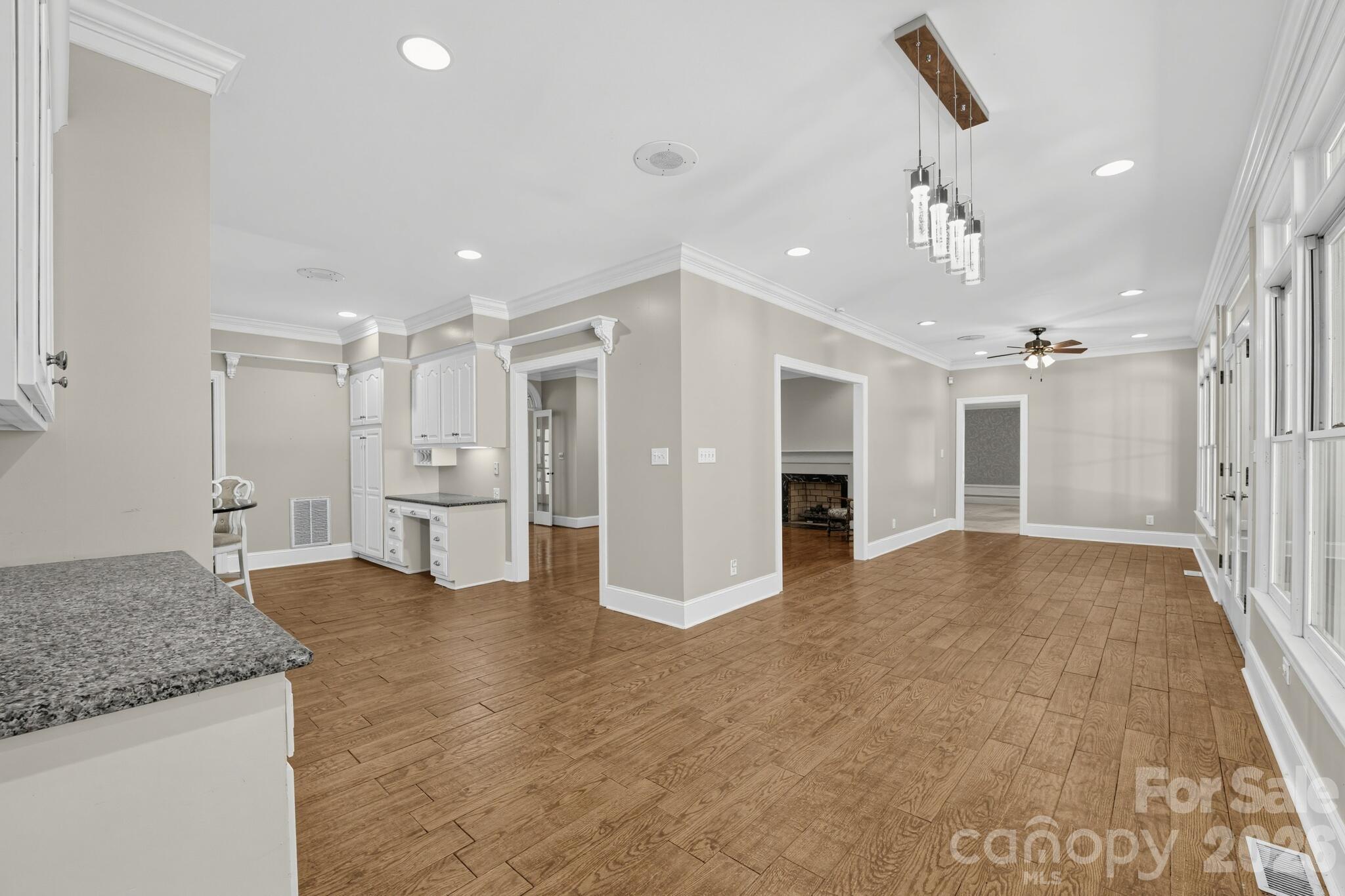 Single Family Residence at 1933 Tara Trail, Lancaster, photo 23 of 48