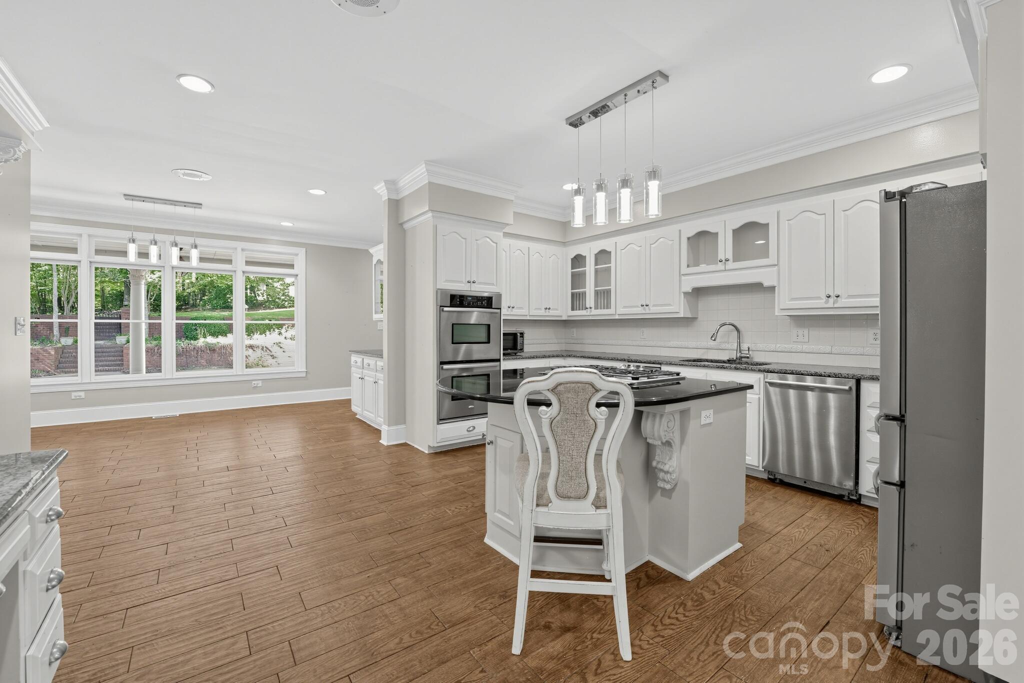 Single Family Residence at 1933 Tara Trail, Lancaster, photo 27 of 48