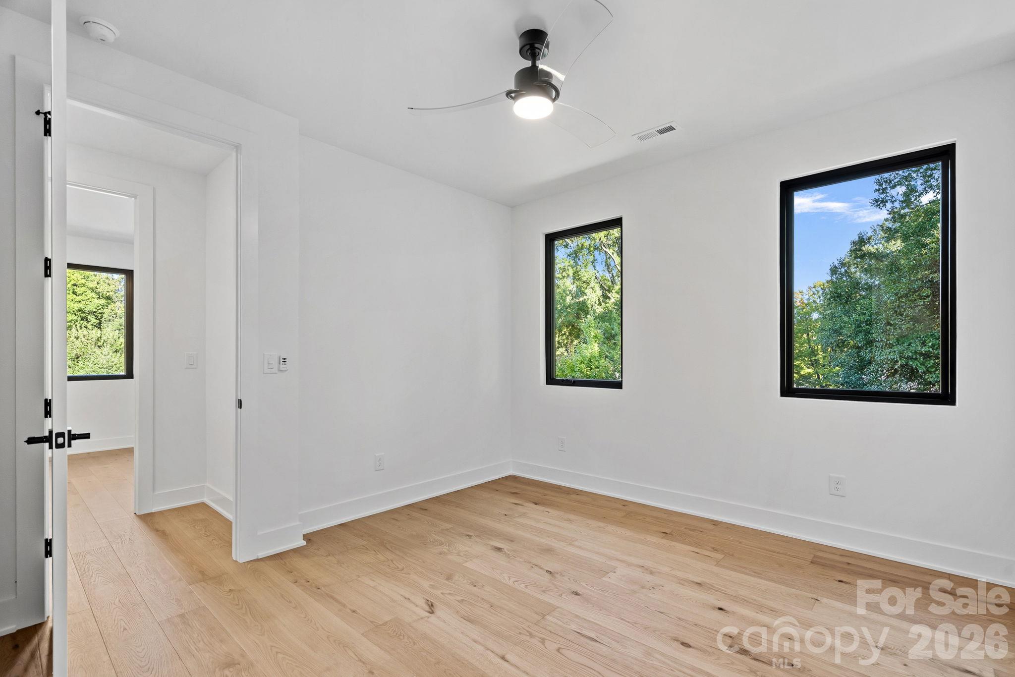 Single Family Residence at 413 Plymouth Avenue, Charlotte, photo 34 of 48