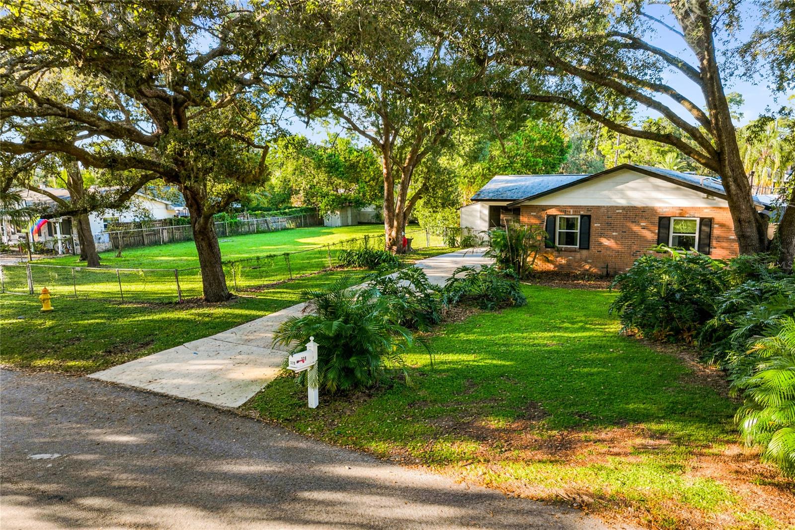 Single Family Residence at 329 TANGERINE ST, ALTAMONTE SPRINGS, photo 4 of 27