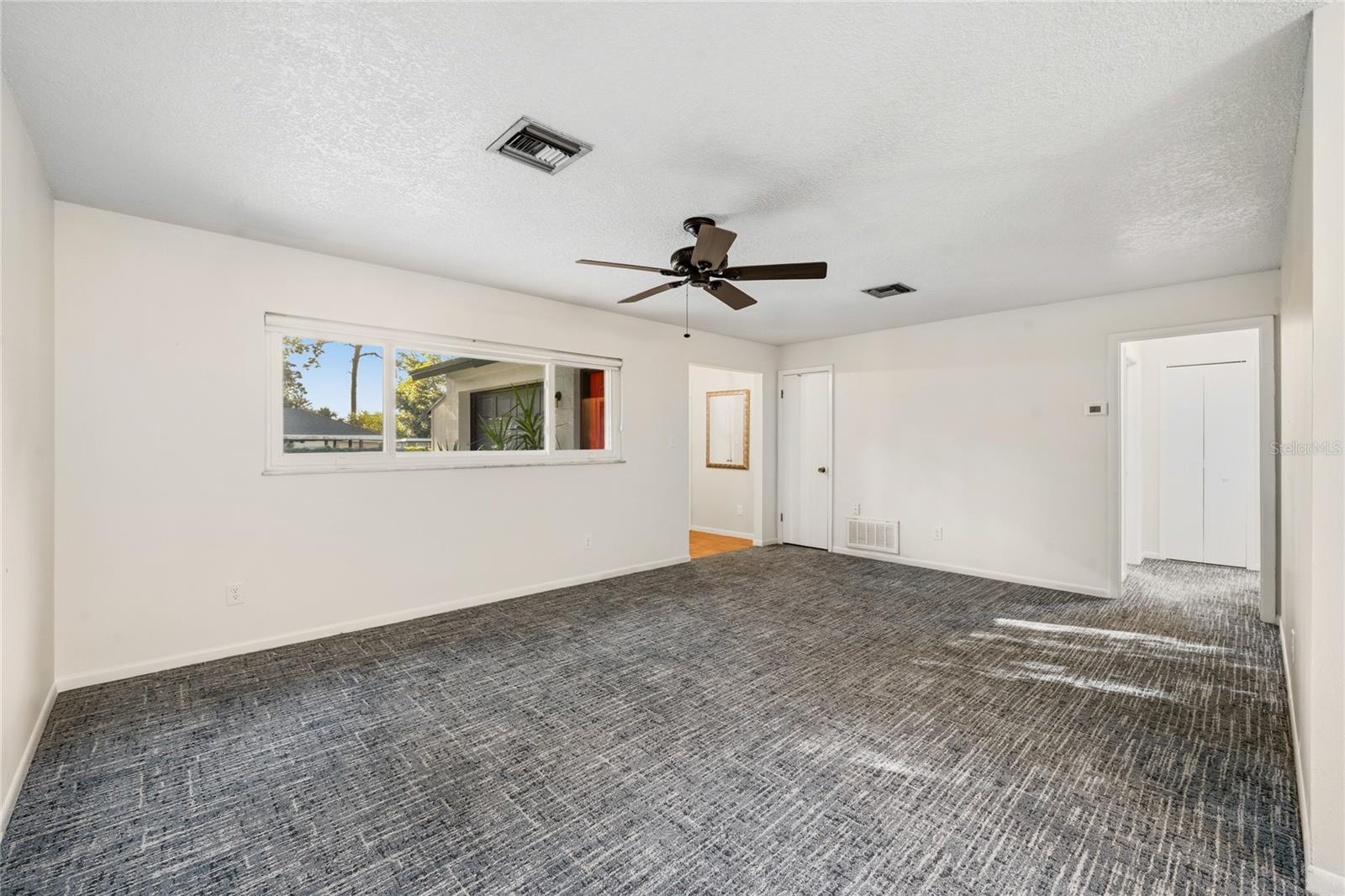 Single Family Residence at 329 TANGERINE ST, ALTAMONTE SPRINGS, photo 8 of 27