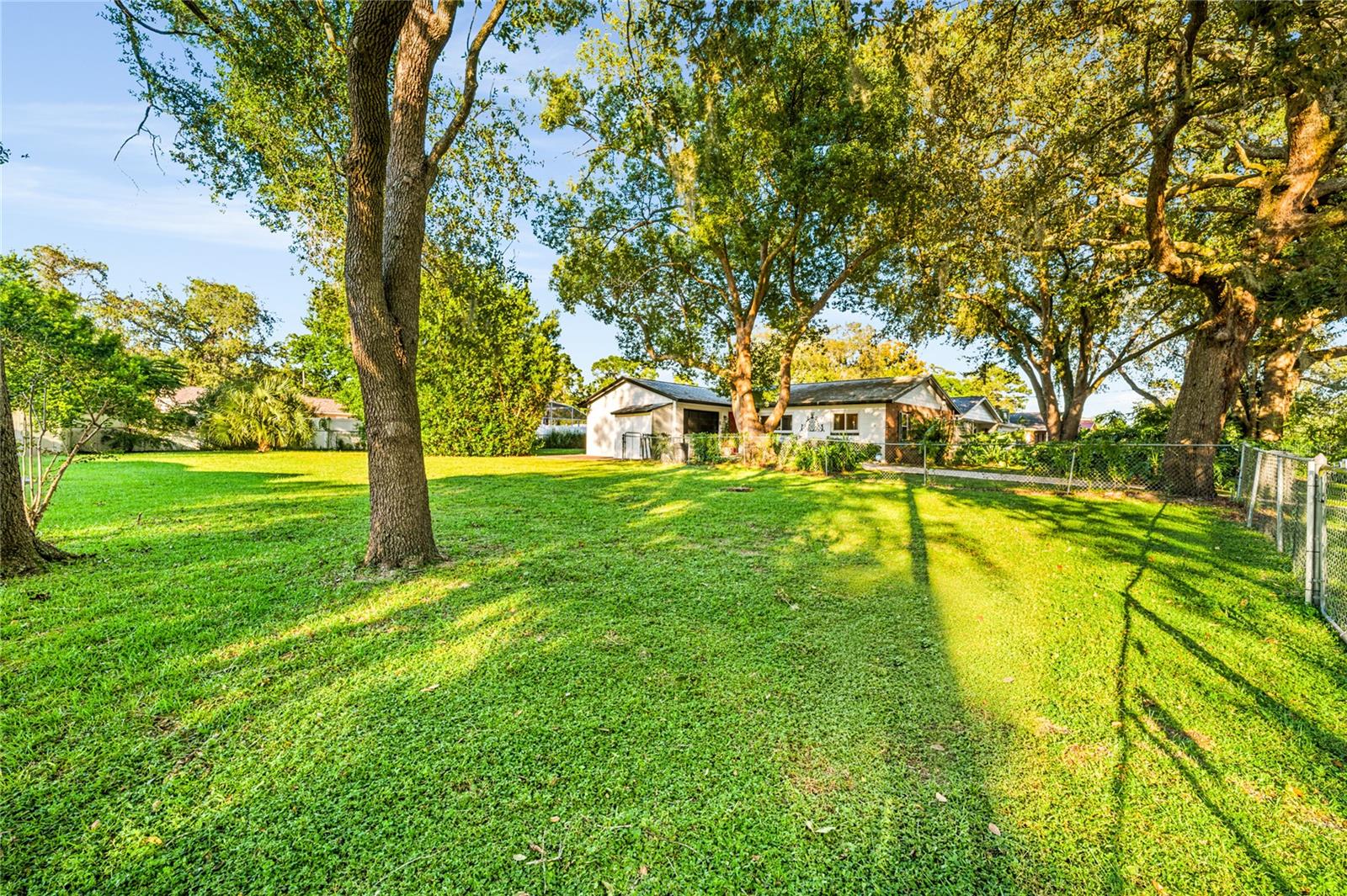 Single Family Residence at 329 TANGERINE ST, ALTAMONTE SPRINGS, photo 24 of 27