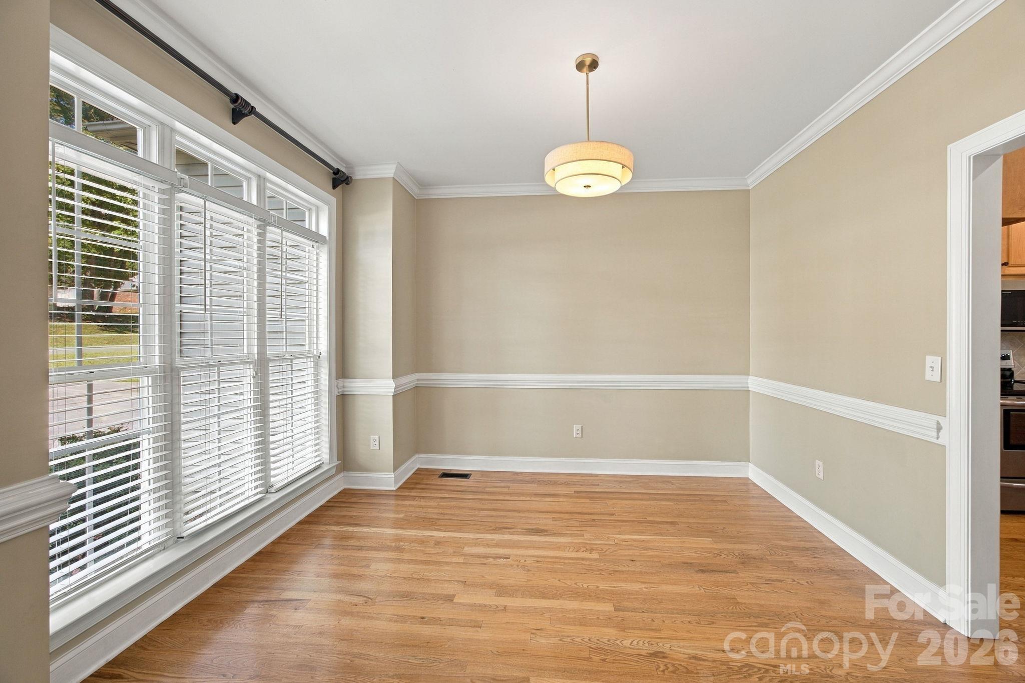 Single Family Residence at 214 Harbor Landing Drive, Mooresville, photo 7 of 42